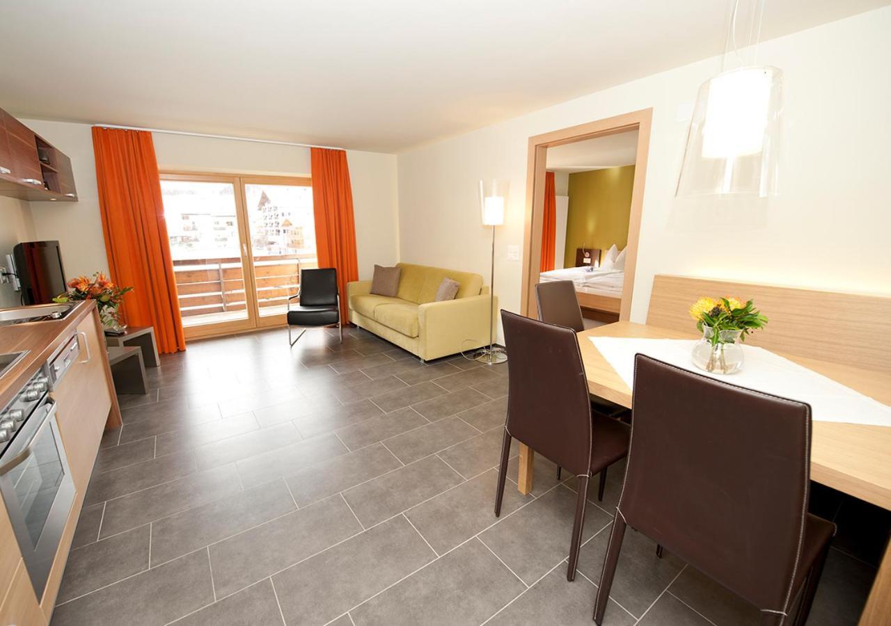 Hotel Garni Bergsonne Samnaun Kültér fotó