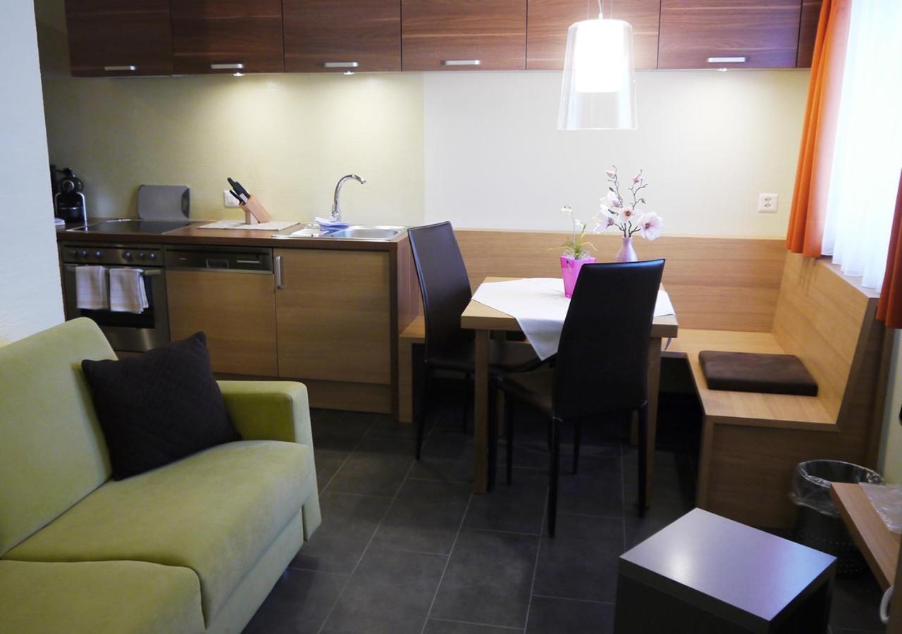 Hotel Garni Bergsonne Samnaun Szoba fotó