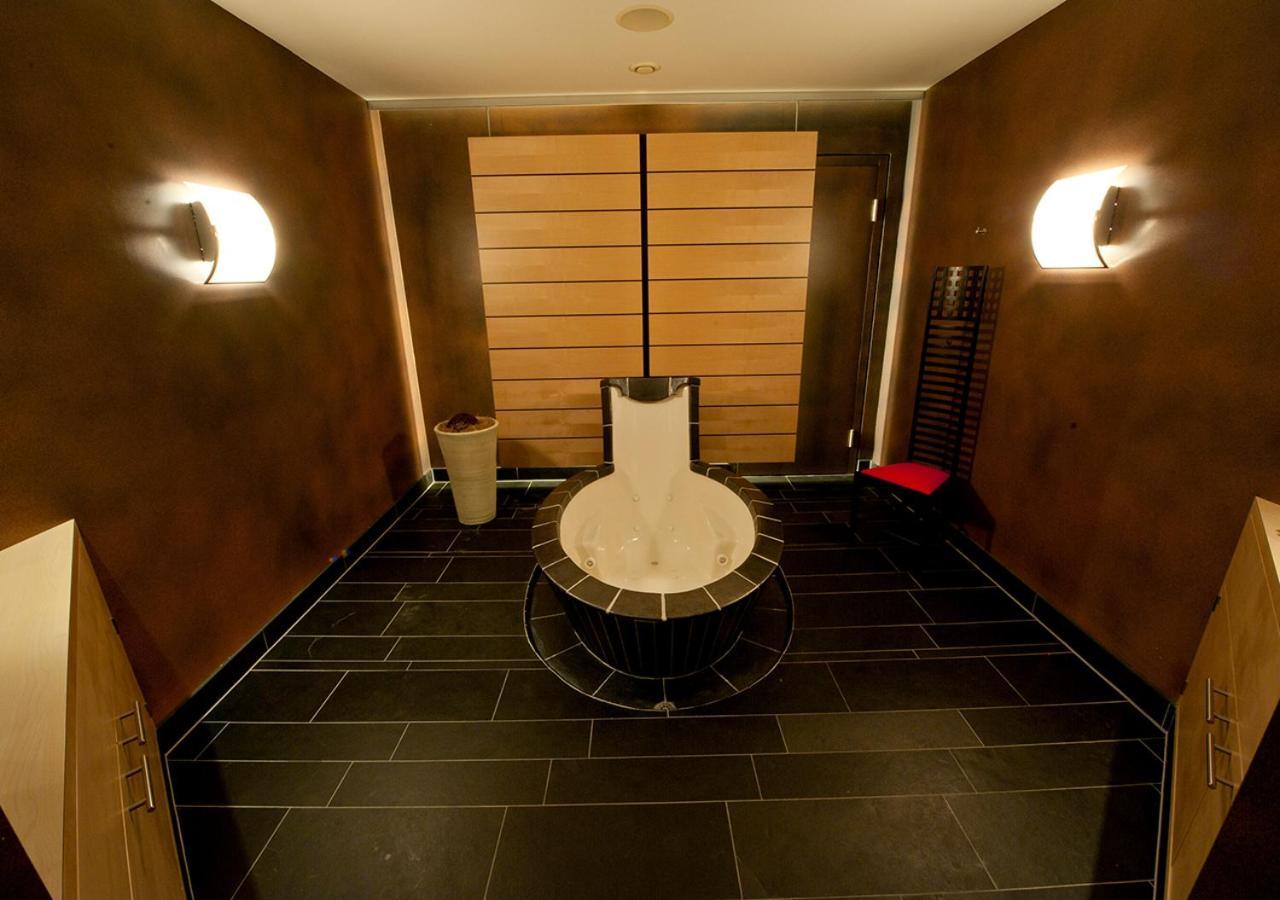 Hotel Garni Bergsonne Samnaun Kültér fotó