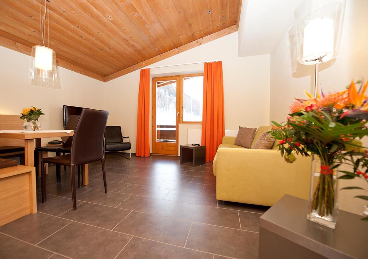 Hotel Garni Bergsonne Samnaun Kültér fotó